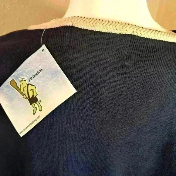 Men's pullover long-sleeve - Picture 2 of 5